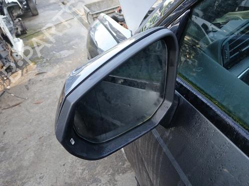 left-mirror-audi-q3-f3b-2018-32493526 main image