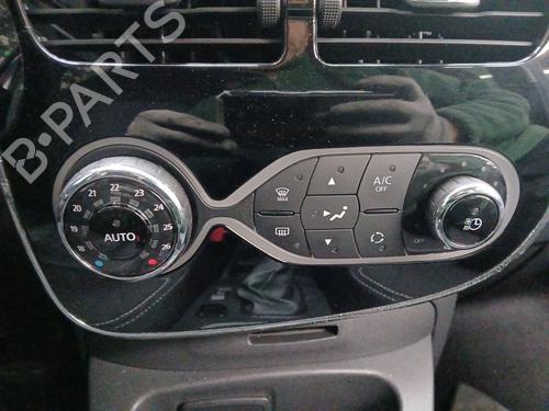 climate-control-renault-zoe-bfm_-2012-32496492 main image