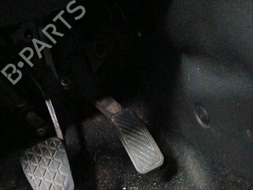 Used Pedal FORD FIESTA VI (CB1, CCN) 1.5 TDCi (75 hp) 32523774