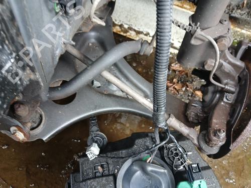 left-front-suspension-arm-renault-twingo-iii-bcm_-bca_-2014-32523813 main image