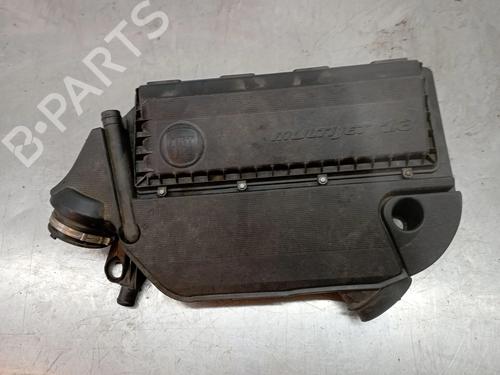 Used Air filter box FIAT 500L (351_, 352_) 1.3 D Multijet (199LXY1A, 199LXY11) (84 hp) 32480716