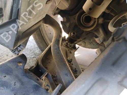 Used Right front steering knuckle Right front steering knuckle PEUGEOT 308 SW II (LC_, LJ_, LR_, LX_, L4_) 1.6 BlueHDi 120 (120 hp) 32530473 32530473