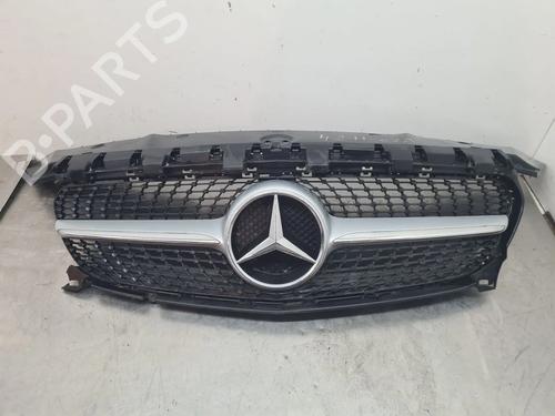 Used Grille MERCEDES-BENZ CLA Shooting Brake (X117) CLA 180 d (117.912) (109 hp) 32530504