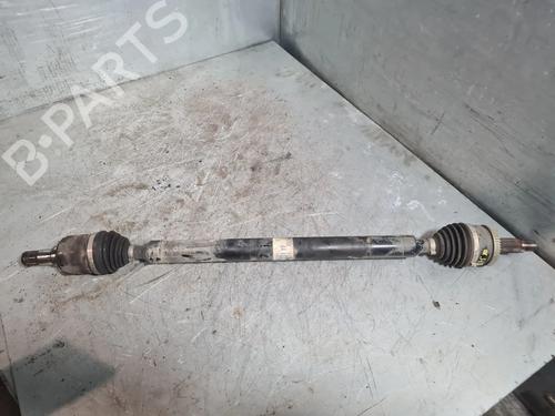 Used Right front driveshaft HYUNDAI TUCSON (TL, TLE) 1.7 CRDi (141 hp) 32630266
