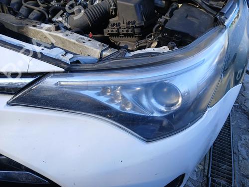 Used Left headlight TOYOTA AVENSIS Saloon (_T27_) 1.8 VVT-i (ZRT271_, ZRT271R) (147 hp) 32656169