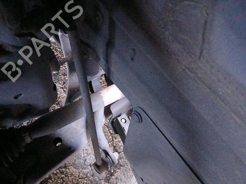 Used Right front suspension arm Right front suspension arm TOYOTA AVENSIS Saloon (_T27_) 1.8 VVT-i (ZRT271_, ZRT271R) (147 hp) 32656180 32656180