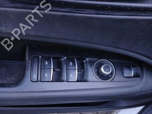 venstre-foran-elrute-bryter-alfa-romeo-stelvio-949_-2016-32657114 main image