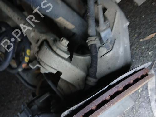 Højre hjullejehus spindel ALFA ROMEO STELVIO (949_) 2.2 JTDM Q4 (949.AXE2A) (190 hp) 32657137