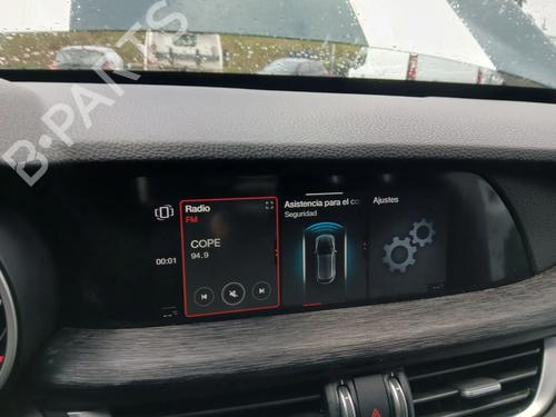 Used Radio ALFA ROMEO STELVIO (949_) 2.2 JTDM Q4 (949.AXE2A) (190 hp) 32657153
