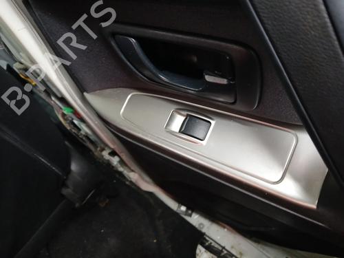 right-rear-window-switch-mitsubishi-pajero-iv-v8_w-v9_w-2006-32681909 main image