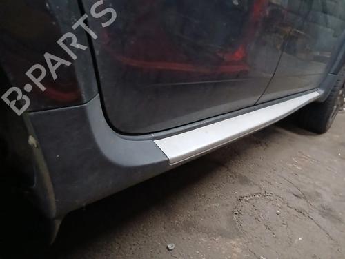 Højre sidekjole DACIA DUSTER (HS_) 1.2 TCe 125 (125 hp) 32688277