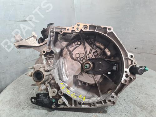 Used Gearbox Gearbox PEUGEOT 208 II (UB_, UP_, UW_, UJ_) 1.5 BlueHDI 100 (102 hp) 32699026 32699026