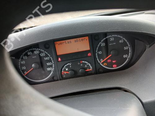 Used Instrument cluster Instrument cluster PEUGEOT BOXER Bus 3.0 HDi 175 (177 hp) 32699085 32699085
