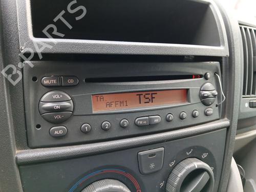Used Radio Radio PEUGEOT BOXER Bus 3.0 HDi 175 (177 hp) 32699086 32699086