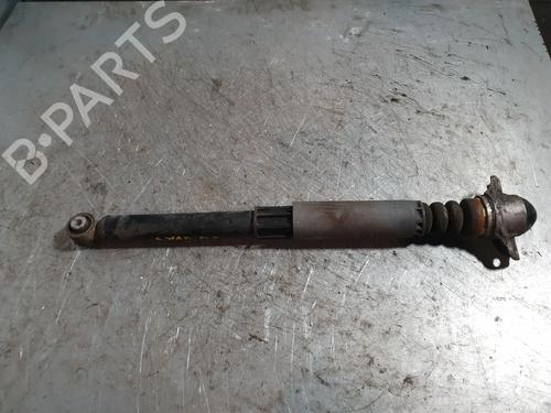 Højre bagtil støddæmper AUDI Q2 (GAB, GAG) 30 TDI (115 hp) 32701885