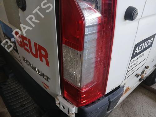 Right taillight RENAULT MASTER III Van (FV) 2.3 dCi 165 FWD (FV0P, FV0U, FV11, FV12, FV1E) | BP32704791C35 - Image 2