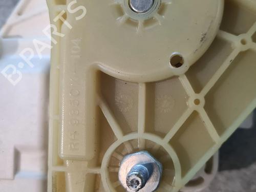 Front right window mechanism BMW 3 Convertible (E93) 320 i | BP29892763C23 - Image 6