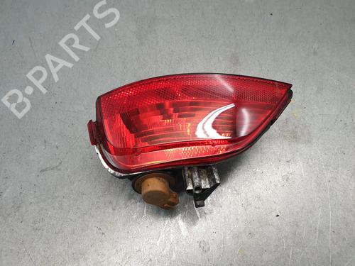 rear-fog-light-renault-megane-iv-hatchback-b9amn_-2015-32735512 main image