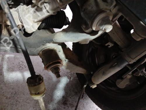 Used Left front suspension arm Left front suspension arm RENAULT MASTER II Van (FD) 2.5 dCi (FD02) (101 hp) 32759381 32759381