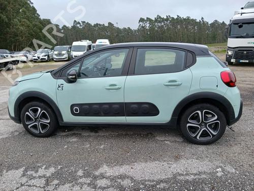 Full front CITROËN C3 III (SX) 1.2 VTi 82 | BP32776598S1  - Image 8