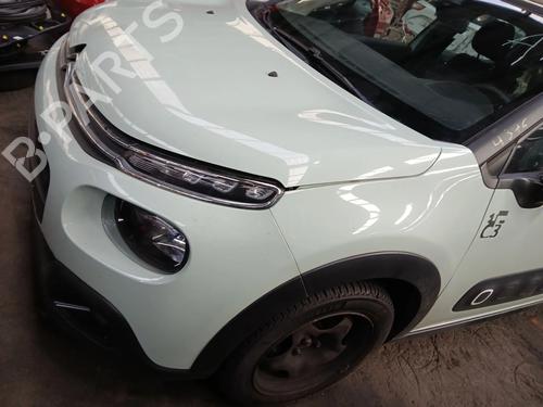 Full front CITROËN C3 III (SX) 1.2 VTi 82 | BP32776598S1  - Image 6