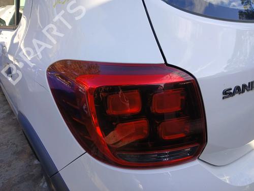 Venstre baglygte DACIA SANDERO II TCe 90 (B8M1, B8MA, B8AC) (90 hp) 32869644