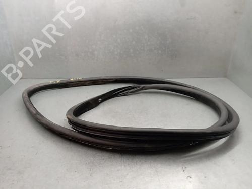 Borracha vedante da porta JAGUAR XF I (X250) 2.2 D (200 hp) 32981940