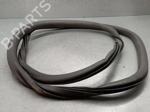 rubber-door-seal-citroen-c4-iii-ba_-bb_-bc_-2020-32990413 main image