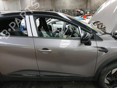 Used Right front door RENAULT CAPTUR II (HF_) TCe 140 (HFN0) (140 hp) 32990420