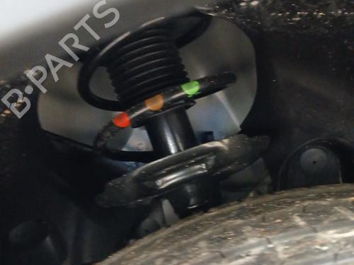 Used Right front shock absorber Right front shock absorber RENAULT CAPTUR II (HF_) TCe 140 (HFN0) (140 hp) 32990437 32990437