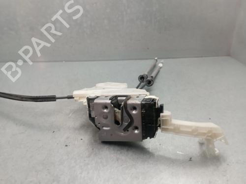 rear-right-lock-fiat-500x-334_-2014-31711999 main image