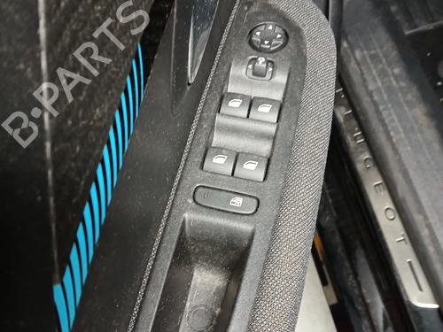 Used Left front window switch PEUGEOT 208 II (UB_, UP_, UW_, UJ_) e-208 (136 hp) 32993258
