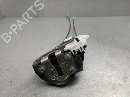 Serrure arrière gauche TOYOTA YARIS (_P13_) 1.5 Hybrid (NHP130_, NHP130) (101 hp) 33001816