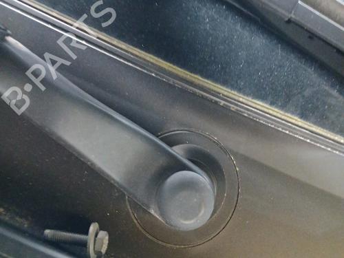 Used Front wiper motor Front wiper motor PEUGEOT 208 II (UB_, UP_, UW_, UJ_) e-208 (136 hp) 33001821 33001821