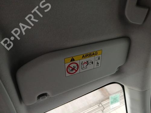 Parasol derecha PEUGEOT 208 II (UB_, UP_, UW_, UJ_) e-208 (136 hp) 33001844