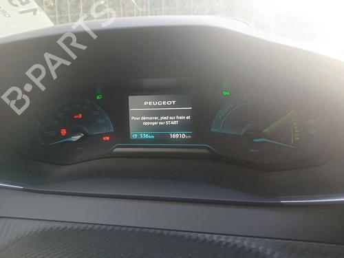 Used Instrument cluster PEUGEOT 208 II (UB_, UP_, UW_, UJ_) e-208 (136 hp) 33001842