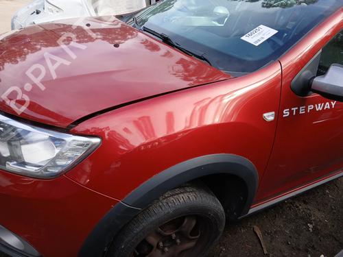 Forskærm venstre Forskærm venstre DACIA SANDERO II TCe 90 (B8M1, B8MA, B8AC) (90 hp) 35996237 35996237