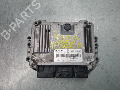 Used Engine control unit (ECU) RENAULT MASTER II Van (FD) 2.5 dCi (FD02) (101 hp) 33030124