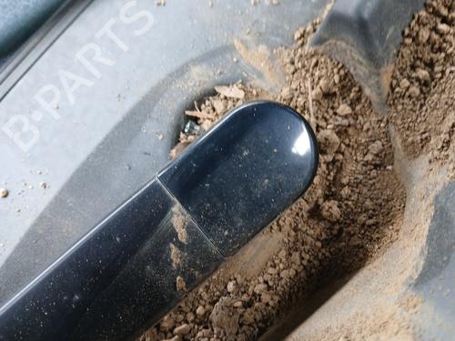 front-wiper-motor-nissan-juke-f16_-2019-33121529 main image