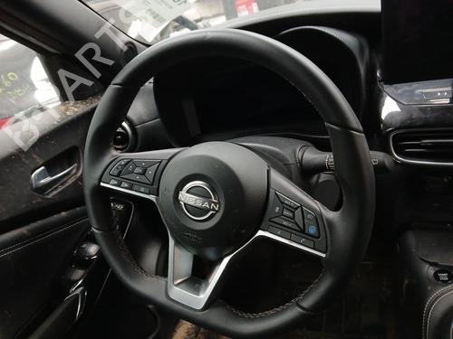 Volante NISSAN JUKE (F16_) DIG-T 117 (117 hp) 33121559
