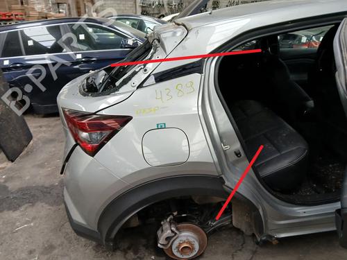 Bagstkærm Højre NISSAN JUKE (F16_) DIG-T 117 (117 hp) 33121512