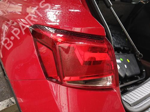 Used Left taillight SEAT ARONA (KJ7, KJP) 1.6 TDI (95 hp) 33161166