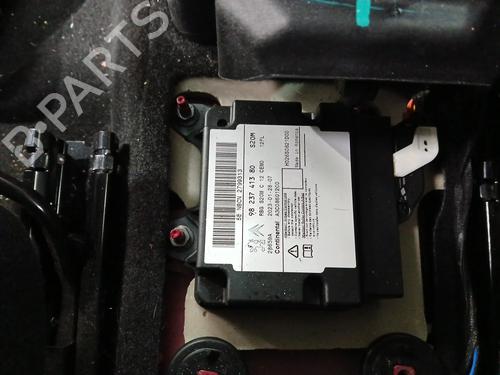 Airbag styreenhed OPEL CORSA F (P2JO) 1.2 (68) (101 hp) 33161912