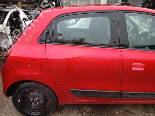 Puerta trasera derecha RENAULT TWINGO III (BCM_, BCA_) 1.0 SCe 65 (BCMJ) (65 hp) 33162879