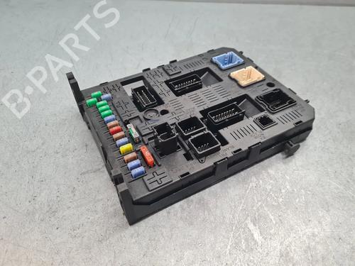 Fuse box CITROËN C5 III Break (RW_) 3.0 HDi 240 (RWX8CA) | BP33186947E1 - Image 3