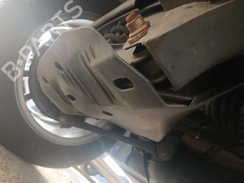 Venstre bak bærearm BMW 1 (F20) 116 i (136 hp) 33205304