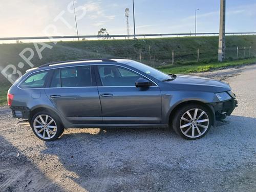 Used Rear right window mechanism Rear right window mechanism SKODA OCTAVIA III Combi (5E5, 5E6) 1.0 TSI (115 hp) 33205366 33205366