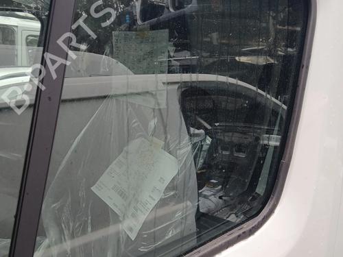 front-left-door-window-renault-trafic-iii-van-fg_-2014-33236975 main image