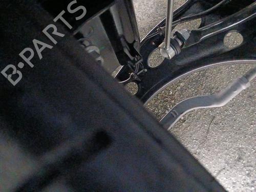 Used Left front steering knuckle Left front steering knuckle RENAULT TRAFIC III Van (FG_) 2.0 dCi 130 (FGMY) (131 hp) 33236994 33236994