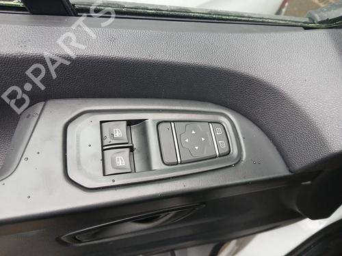 left-front-window-switch-renault-trafic-iii-van-fg_-2014-33236996 main image